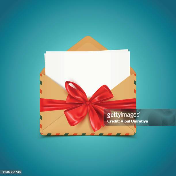 2 004 Enveloppe Cadeau Illustrations - Getty Images