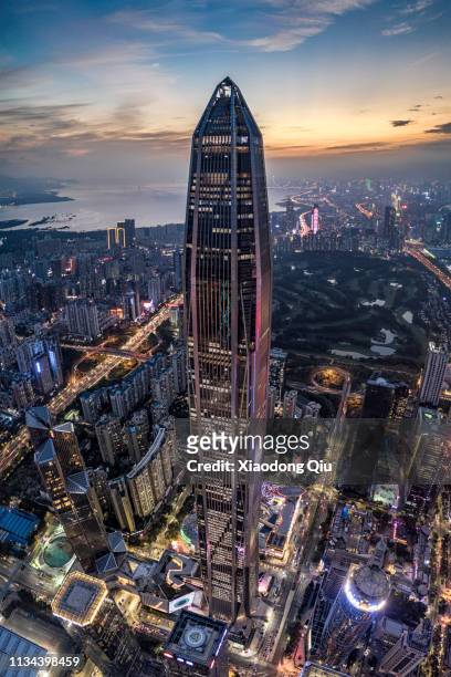 shenzhen at dusk - ifc stock pictures, royalty-free photos & images