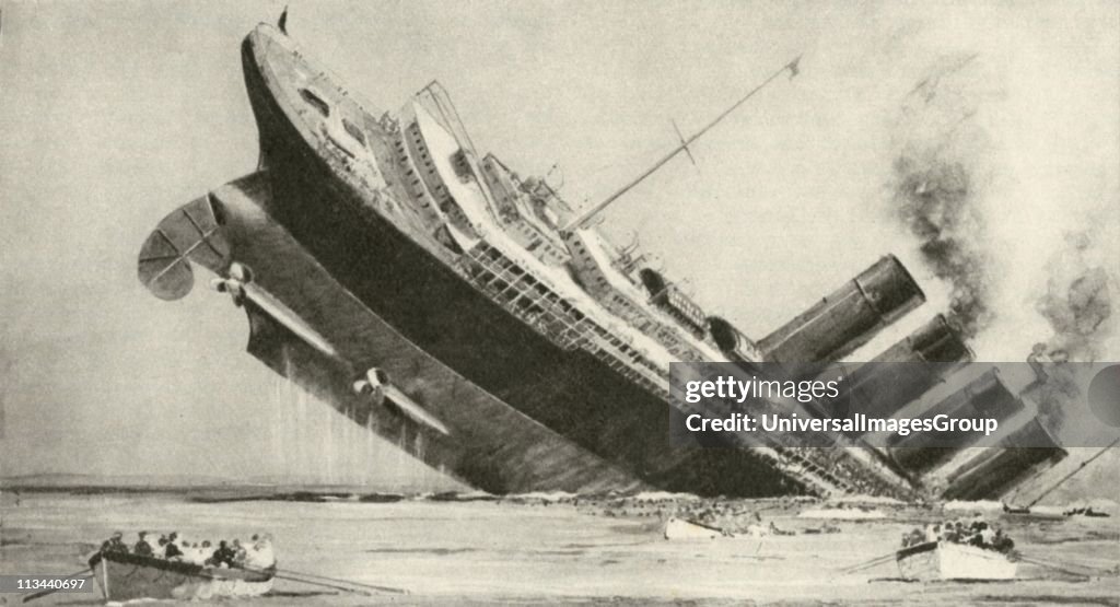 Sinking of the American liner 'Lusitania' after being struck by a torpedo from a German submarine, 7 May 1915. A number of passengers drowned. Germans claimed she was carrying munitions.