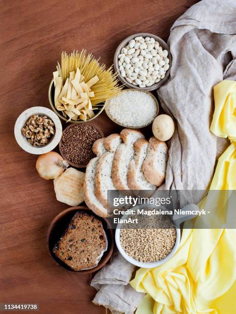 group of carbohydrates - carbohidrato fotografías e imágenes de stock