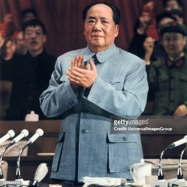 Mao Tse-Tung 1893-1976, Chinese Communist leader. Mao addressing a meeting.