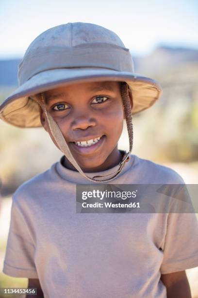 Pith 1,551 Pith Helmet Stock Photos, High-Res Pictures, and Images - Getty ...