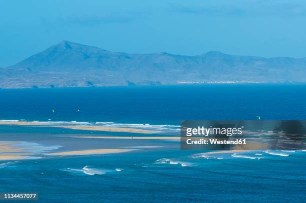 spain, canary islands, fuerteventura, lagoon on risco beach - kite lagoon stock pictures, royalty-free photos & images