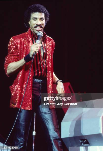 American Pop and R&B musician Lionel Richie performs onstage at Radio City Music Hall, New York, New York, October 11, 1983.