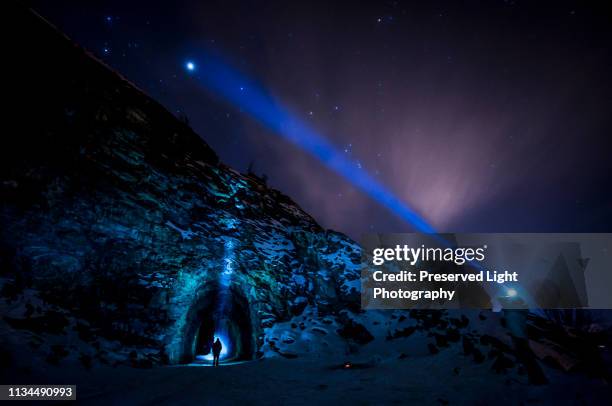 jupiter and stars, kettle valley rail trail, naramata, british columbia, canada - kettle valley bildbanksfoton och bilder