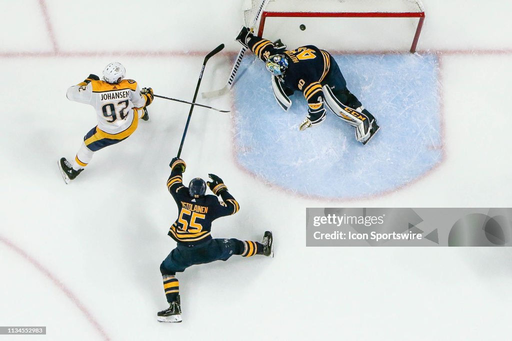 NHL: APR 02 Predators at Sabres