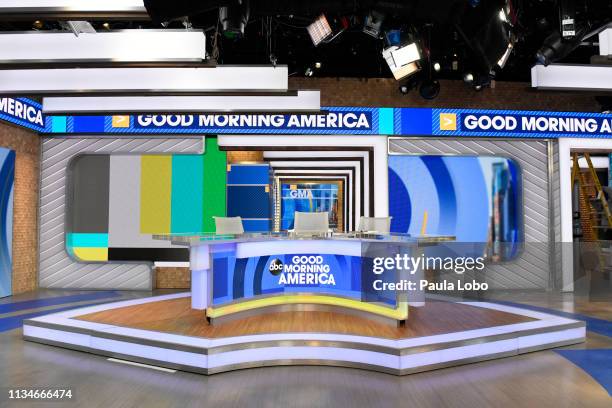 Gma First Look 2,319 On The Set Of Good Morning America Stock Photos, High-Res ...