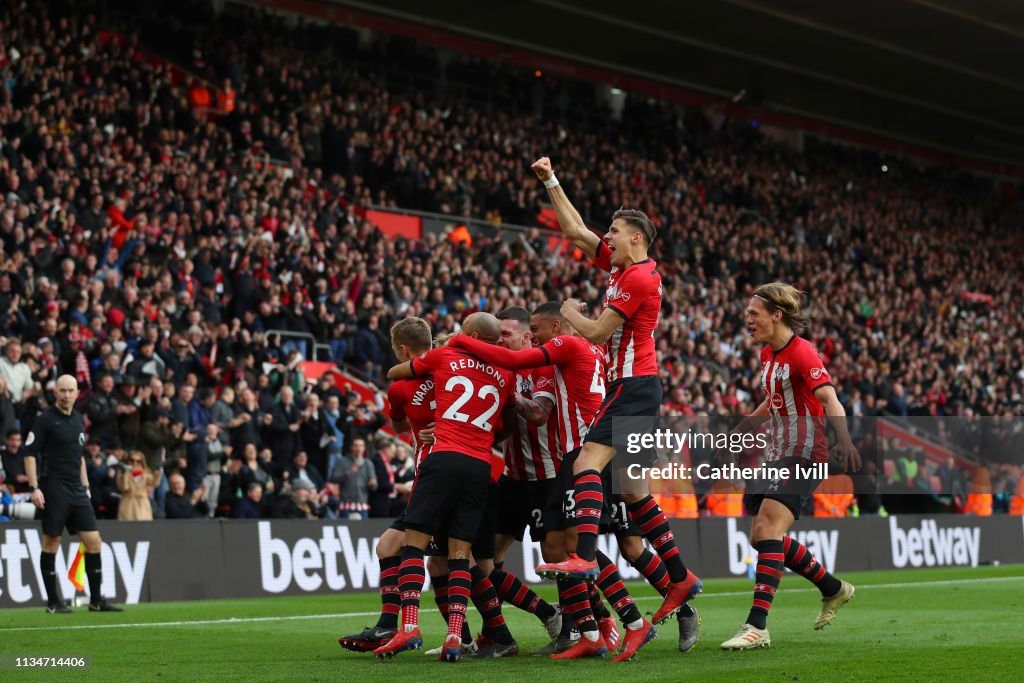 Southampton FC v Tottenham Hotspur - Premier League