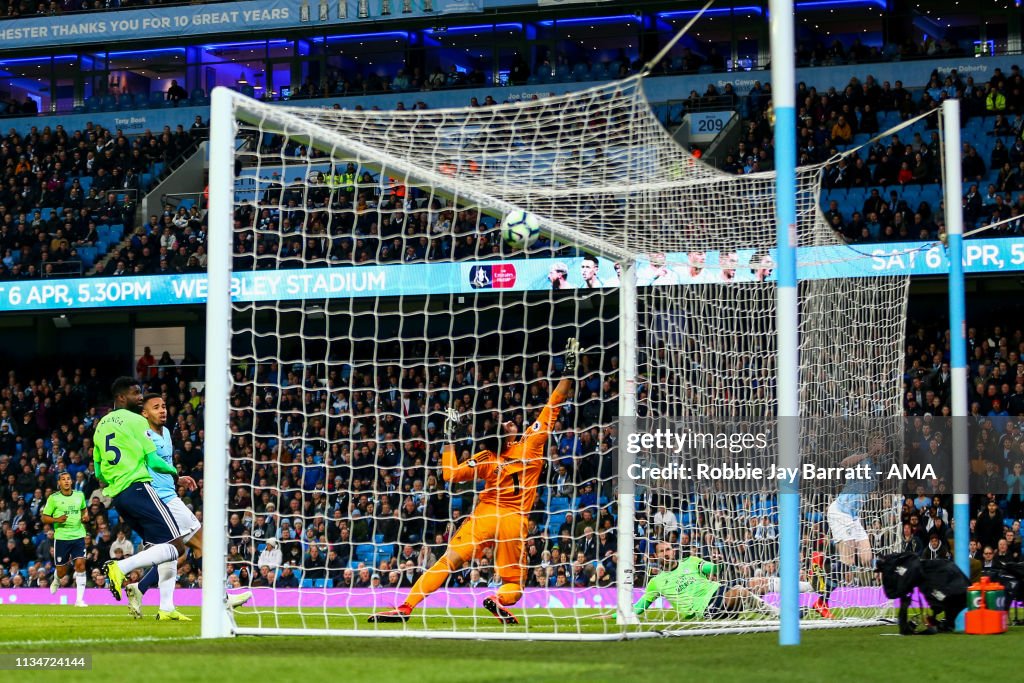 Manchester City v Cardiff City - Premier League