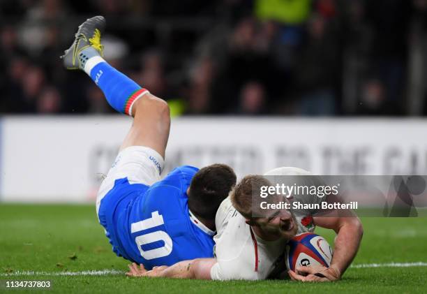George Kruis of England touches down for England's sixth try during the Guinness Six Nations match between England and Italy at Twickenham Stadium on...