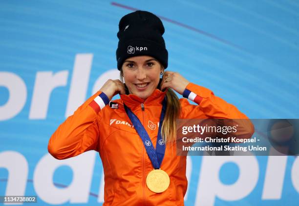 Lara van Ruijven of Netherlands celebrates during the medal ceremony of the ladies 500 meter final A during the ISU World Short Track Speed Skating...