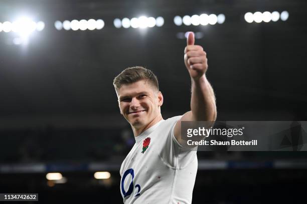 Owen Farrell of England gives a thumbs up following the Guinness Six Nations match between England and Italy at Twickenham Stadium on March 09, 2019...