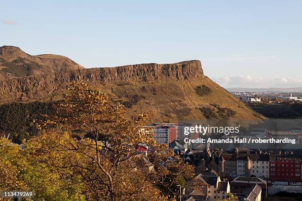 holyrood park and arthur's seat, edinburgh, lothian, scotland, united kingdom, europe - holyrood park stock-fotos und bilder