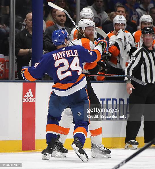 Philadelphia Flyers v New York Islanders Philadelphia Flyers v New York Islanders
