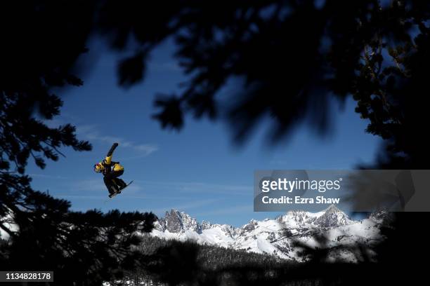 Seppe Smits of Belgium goes over a jump during the Snowboard Slope Style Finals at the 2019 U.S. Grand Prix at Mammoth Mountain on March 09, 2019 in...