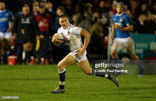 Ollie Sleightholme of England during the Under 20's Six Nations match between England U20 and Italy U20 at Goldington Road on March 08, 2019 in...