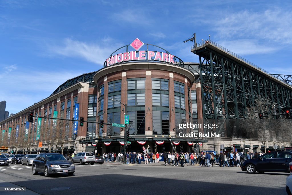 Boston Red Sox v. Seattle Mariners