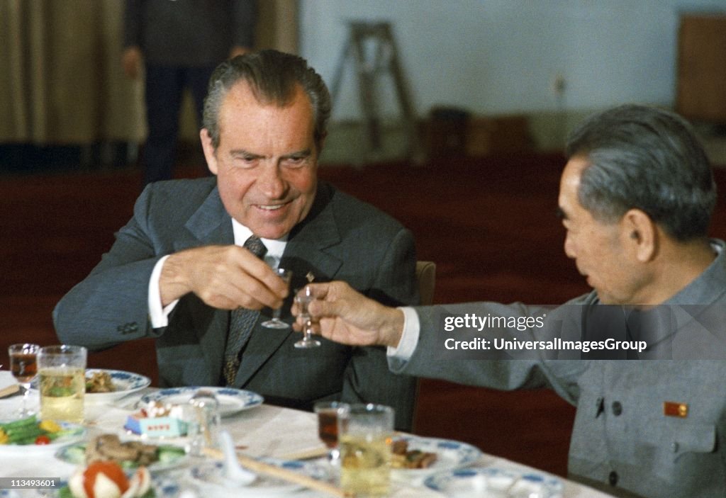 President Richard Nixon (USA) toasts Zhou Enlai the Chinese Prime Minister during a state banquet in Beijing in1972.