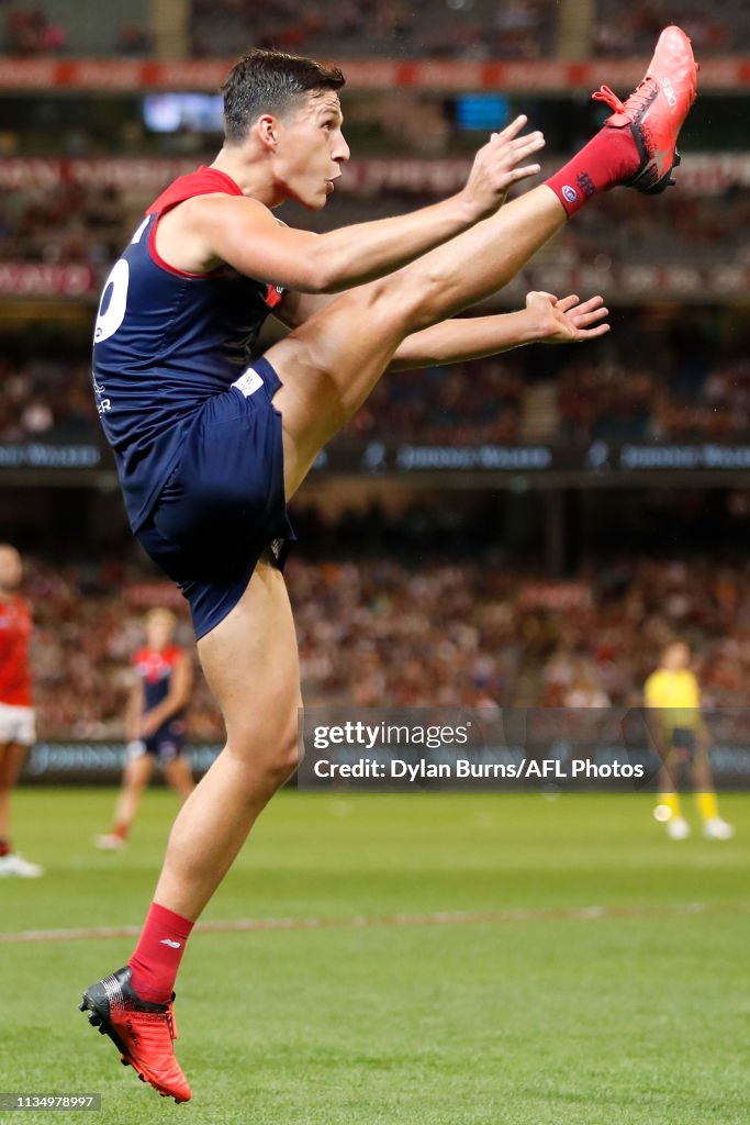 AFL Rd 3 - Melbourne v Essendon