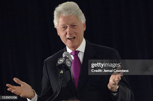 Former President William Jefferson Clinton speaks at the Ninth Annual National Action Network Convention at the New York Sherato