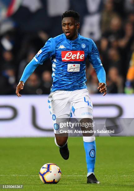 Amadou Diawara of SSC Napoli in action during the Serie A match between US Sassuolo and SSC Napoli at Mapei Stadium - Citta' del Tricolore on March...