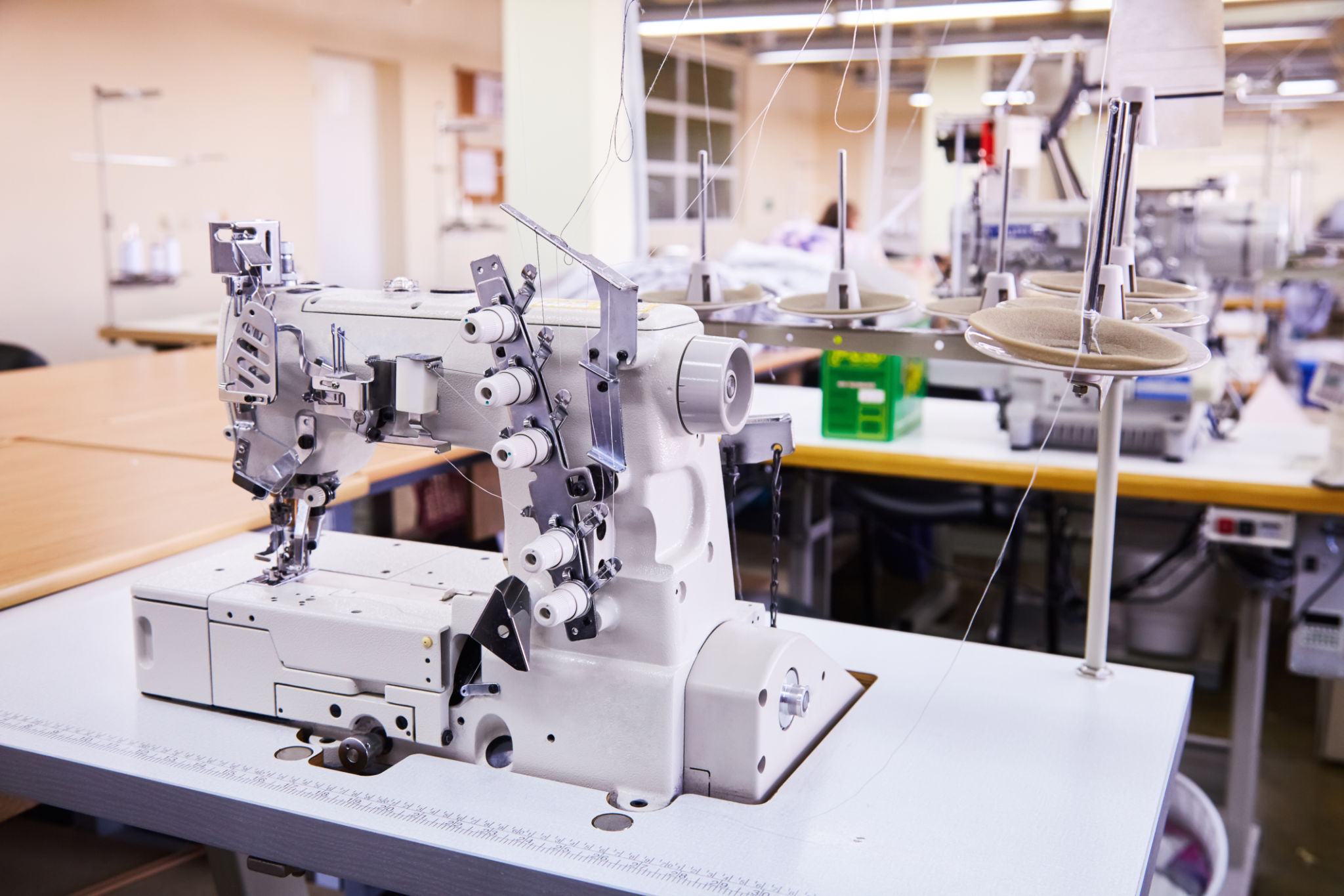 industrial sewing machine
