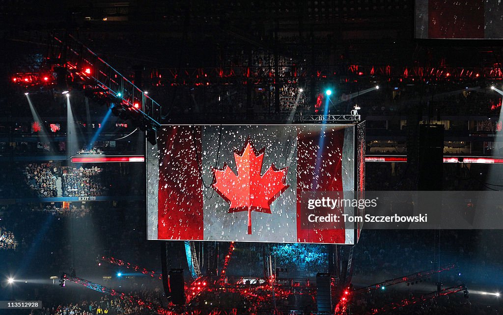 UFC 129: St-Pierre v Shields