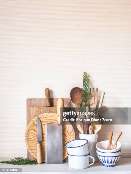 a serene zero waste cooking set - cooking utensil stockfoto's en -beelden