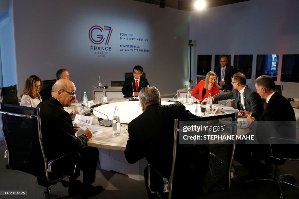 FRANCE-DIPLOMACY-POLITICS-G7