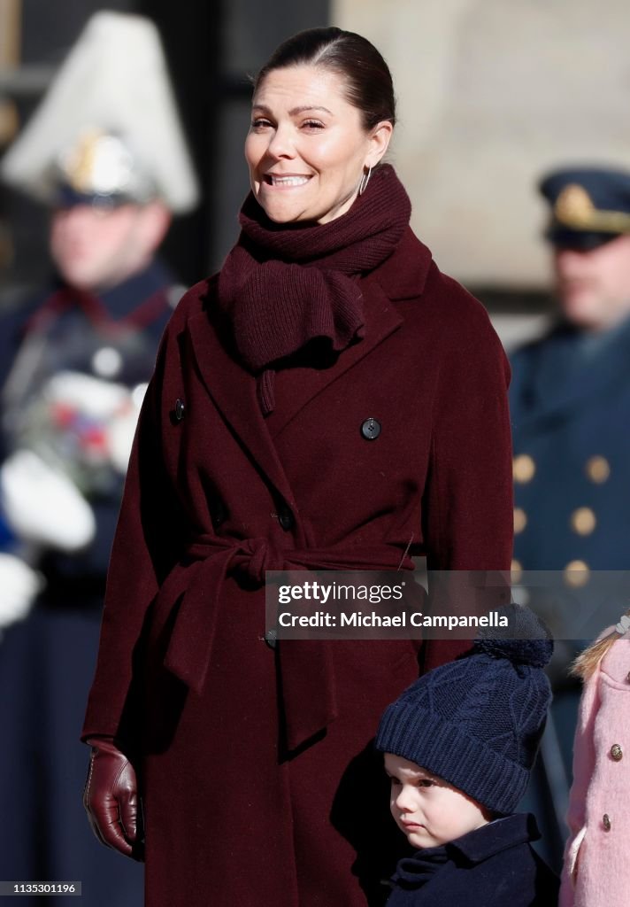 Crown Princess Victoria of Sweden and Prince Oscar of Sweden attend ...