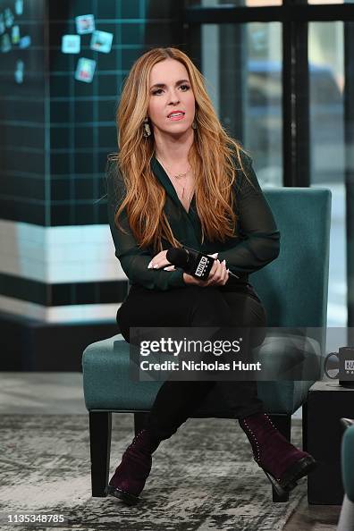 Celebrities Visit Build - March 12, 2019 Celebrities Visit Build - March 12, 2019