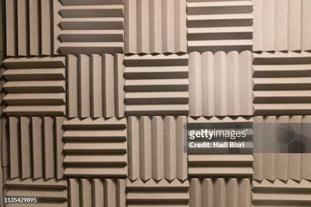 acoustic foam pattern - isolamento acustico foto e immagini stock