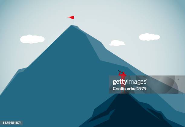 ilustraciones, imágenes clip art, dibujos animados e iconos de stock de pico de montaña - en la cima de la montaña