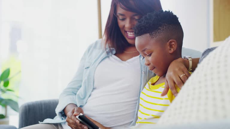 Supervised Screen Time 1,508 Kids App Screen Stock Videos, Footage, & 4K Video Clips - Getty ...