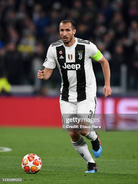 Giorgio Chiellini of Juventus in action during the UEFA Champions League Round of 16 Second Leg match between Juventus and Club de Atletico Madrid at...