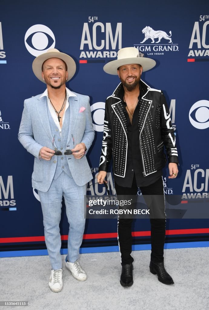 US-ENTERTAINMENT-MUSIC-COUNTRY-ARRIVALS-award