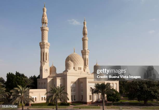 dubai,the jumeirah mosque - mosque stock pictures, royalty-free photos & images