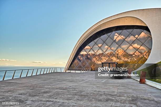 auditorium - oscar niemeyer stock pictures, royalty-free photos & images