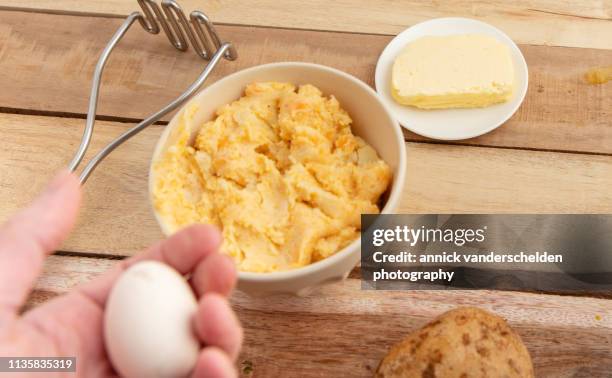 egg as ingredient poato mash - mashed potatoes stock pictures, royalty-free photos & images