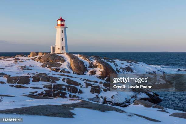 sunrise - peggys cove stock-fotos und bilder