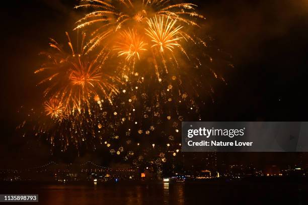 Silver Rope Firework Silver Fireworks Photos and Premium High Res Pictures - Getty Images