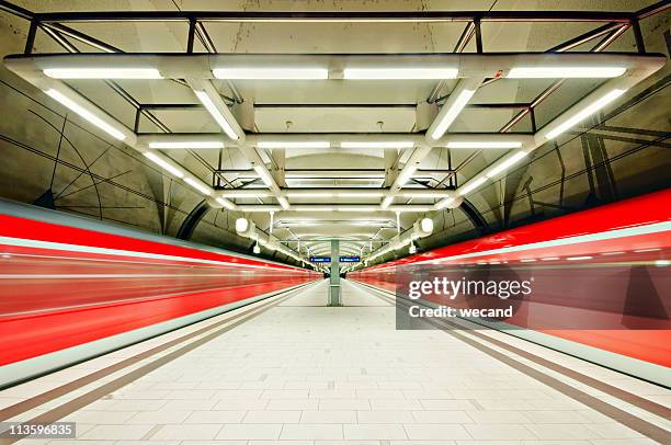 subway train station - train station stock-fotos und bilder