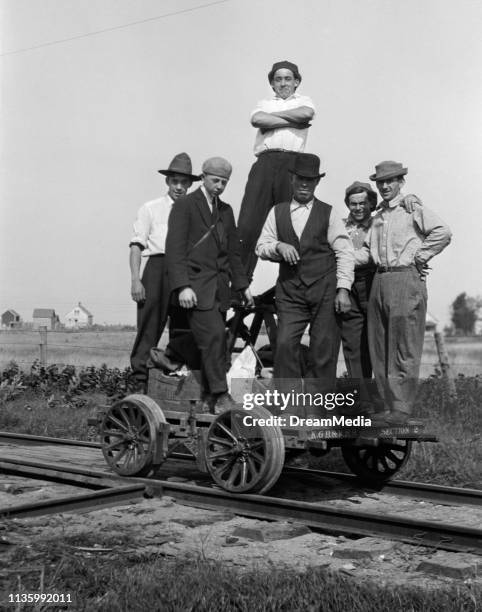 Train Crew Railroad Crew Works Photos and Premium High Res Pictures - Getty Images