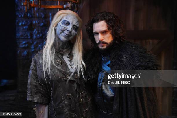 Kit Harington" Episode 1763 -- Pictured: Heidi Gardner as a White Walker and host Kit Harington as Jon Snow, backstage in studio 8H on Saturday,...