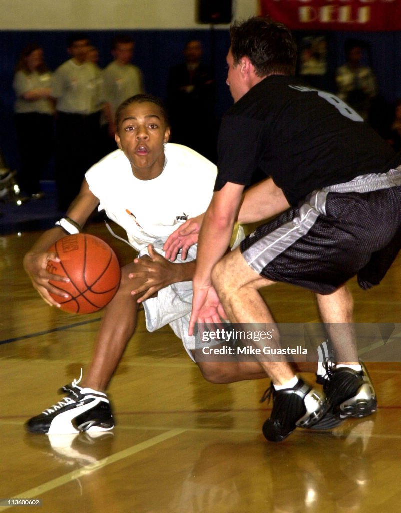 Frankie Muniz Hosts "HoopLA", a Celebrity Basketball Game Which Benefits The Starlight Children's Foundation
