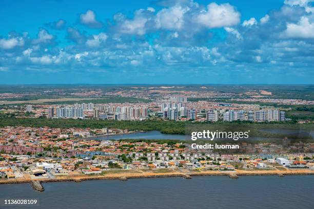 aracaju, hauptstadt des bundesstaates sergipe - sergipe stock-fotos und bilder