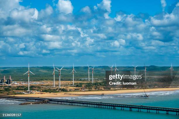 estação de vento em aracaju - wind energy - fotografias e filmes do acervo