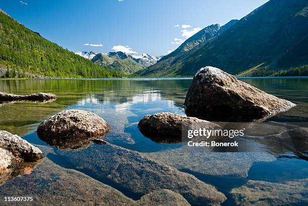 altay: multinskoe lake - altai mountains stock pictures, royalty-free photos & images