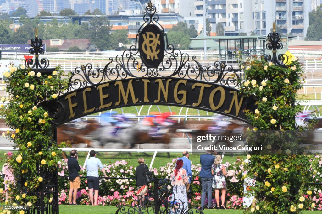 Melbourne Races Flash General view of Race 6 during Melbourne Racing at Flemington... News ...