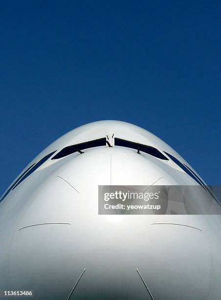 airbus a380, singapore airshow 2008 - airbus a380 front stock-fotos und bilder